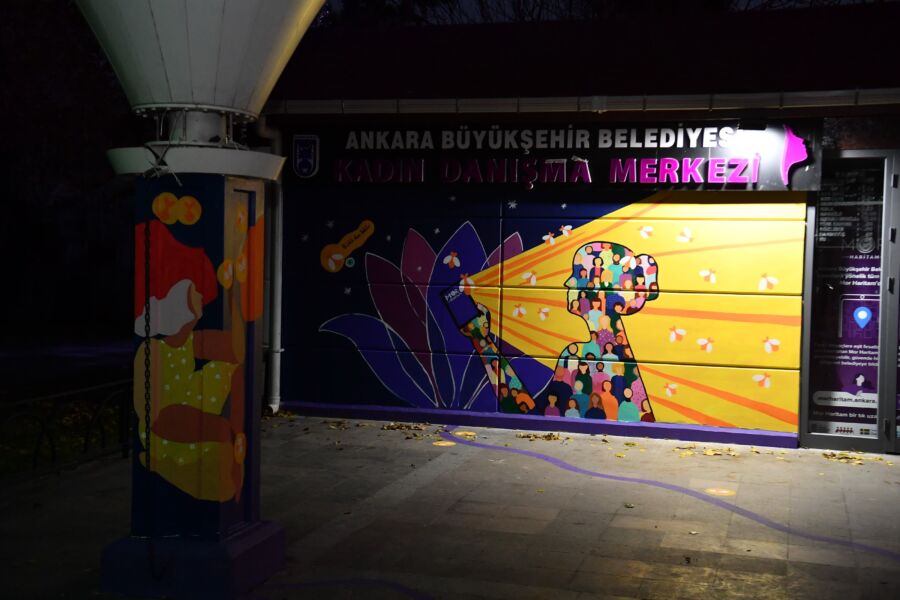  Ankara’da Duvarlar Mor Haritam ile Renklendi