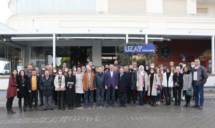  Mudanya Belediye Başkanı Türkyılmaz, Dayanışma Günü’nde Gazetecilerle Buluştu