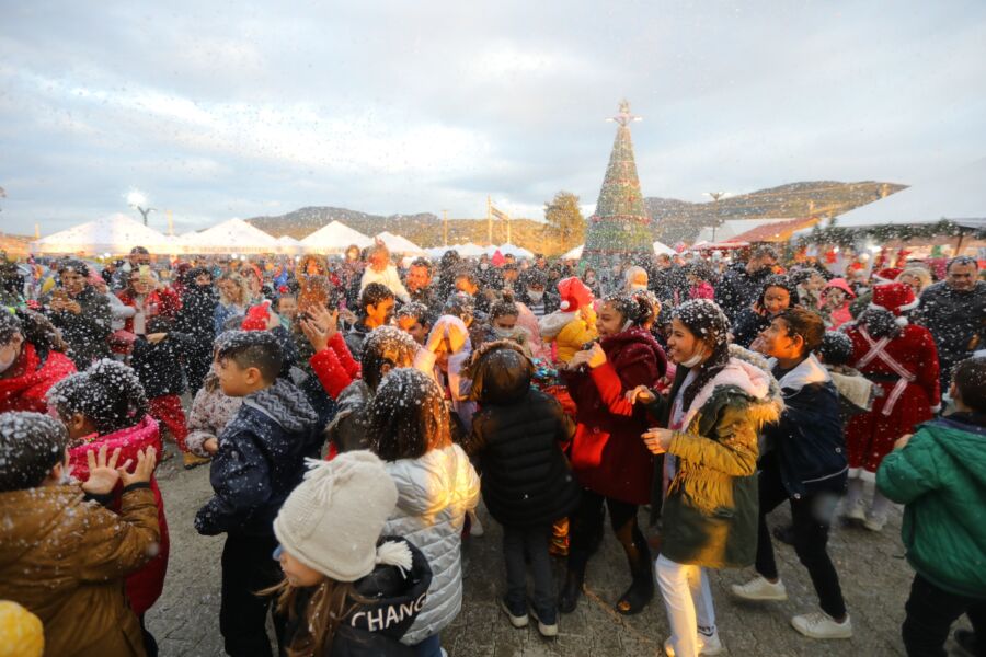  Efes Selçuk Belediyesi’nden Yarıyıl Çocuk Festivali