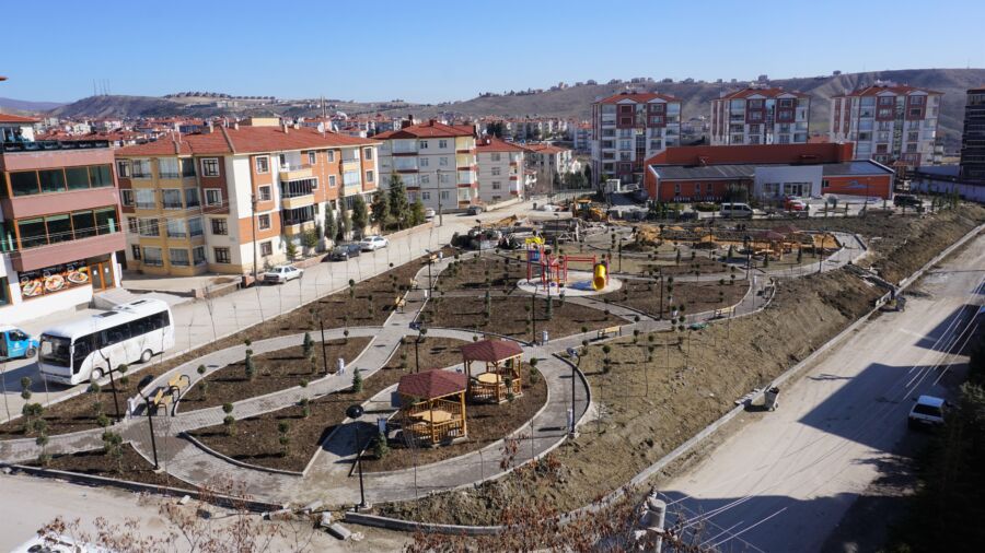  Beypazarı Belediyesi’nin Park Alanında Çalışmaları Devam Ediyor