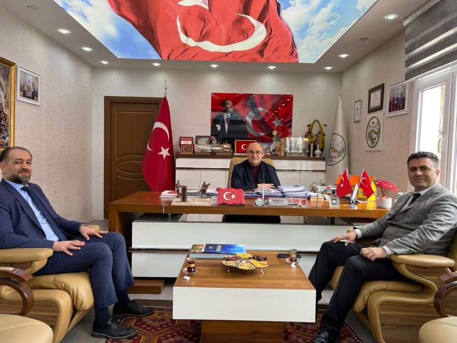  Pozantı Belediye Başkanı Mustafa Çay, Doğal Gaz Geleceğini Bildirdi