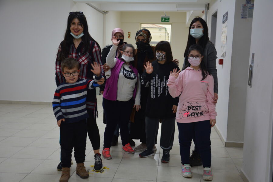  Bursa Büyükşehir Projesi ile Anneler İşte, Çocuklar Okulda