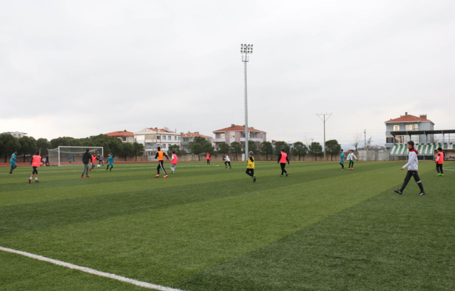  Bayramiç Belediyespor Futbol Akademisi Seçmeleri Yapıldı