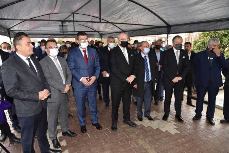 Manisa Büyükşehir Belediye Başkanı Ergün, Selendi Belediyesi’ni Ziyaret Etti