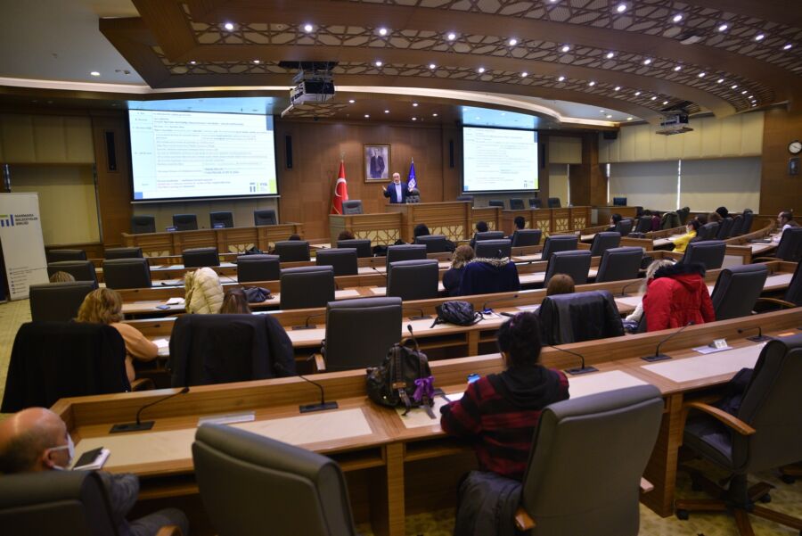  Bursa’da ‘İş Hukukunda Güncel Mevzuat Değişiklikleri’ Konulu Eğitim Düzenlendi