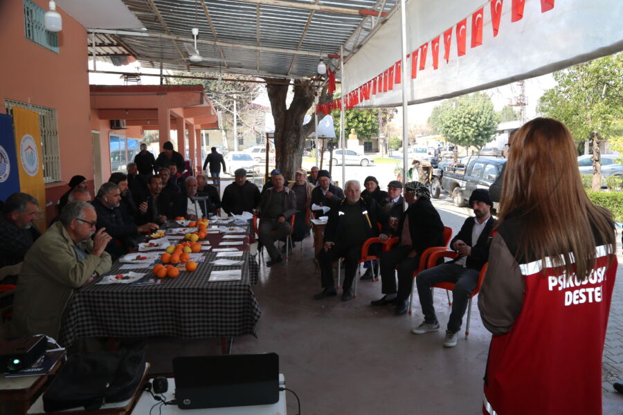  Akdeniz Belediyesi, Kahvehanede Kadına Yönelik Şiddetle Mücadeleyi Anlattı
