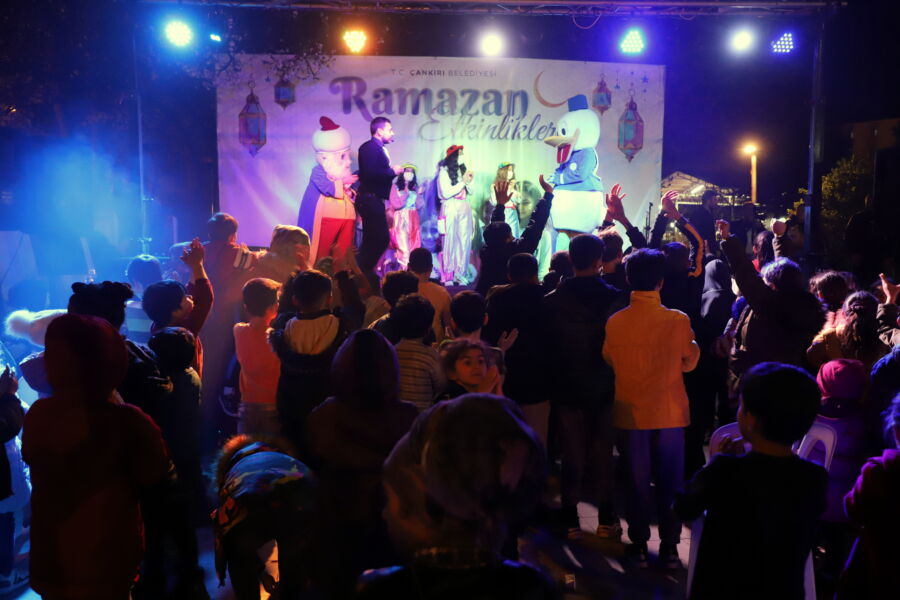  Çankırı’da Ramazan Sokağı Eğlenceleri Başladı