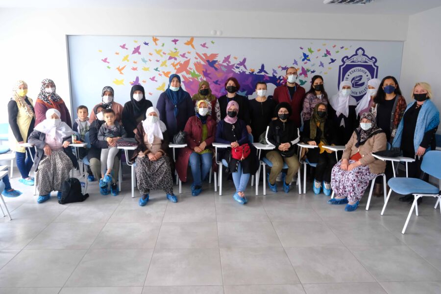 Eskişehir’de Tarım İşçilerine ‘Farkındalık Eğitimi’ Veriliyor