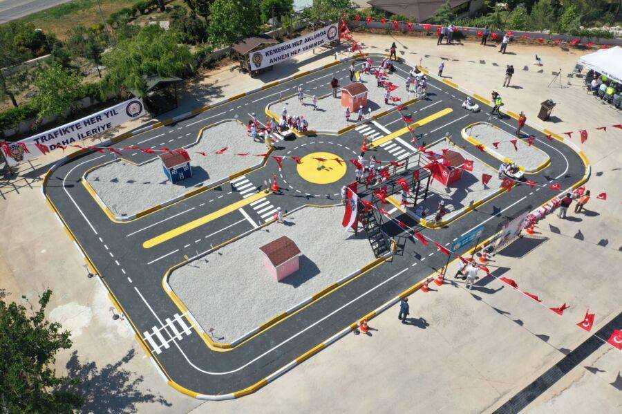  Kaş’ta ‘Çocuk Trafik Eğitim Parkı’ Açıldı