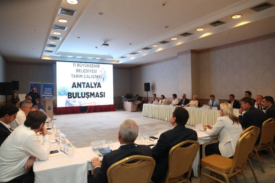  Antalya Büyükşehir Ev Sahipliğinde ‘Tarım Çalıştayı’ Düzenlendi