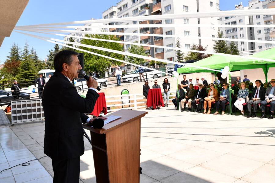  ‘Tepebaşı Belediyesi Toplumsal Eşitlik ve Psikolojik Danışma Merkezi’ Açıldı
