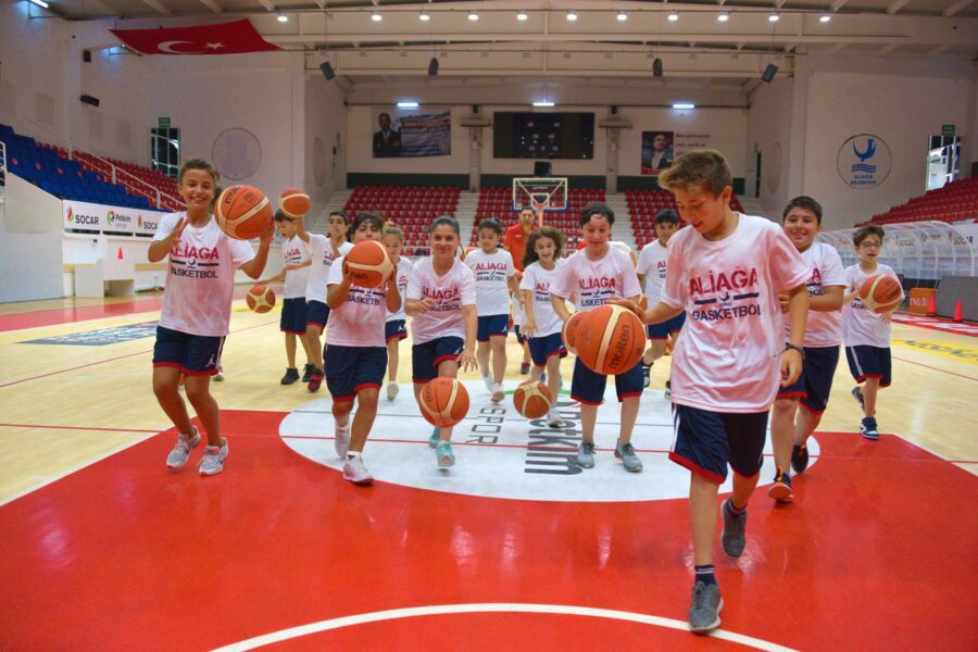  Aliağa’da Spor Okulları Yeni Yıldızlarını Bekliyor