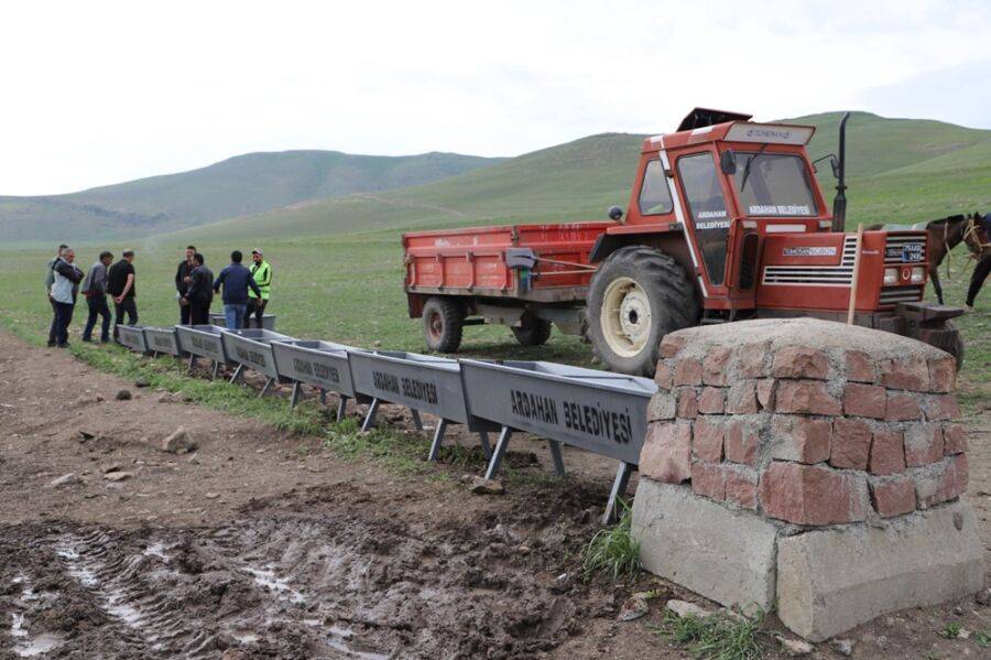  Ardahan’da Hayvanlar Susuz Kalmayacak 