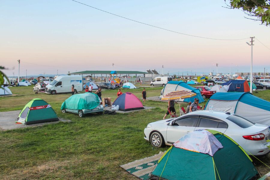  Karacabey Sadık Yılmaz Çadır Kamp Alanı Doğaseverlerin Yeni Gözdesi