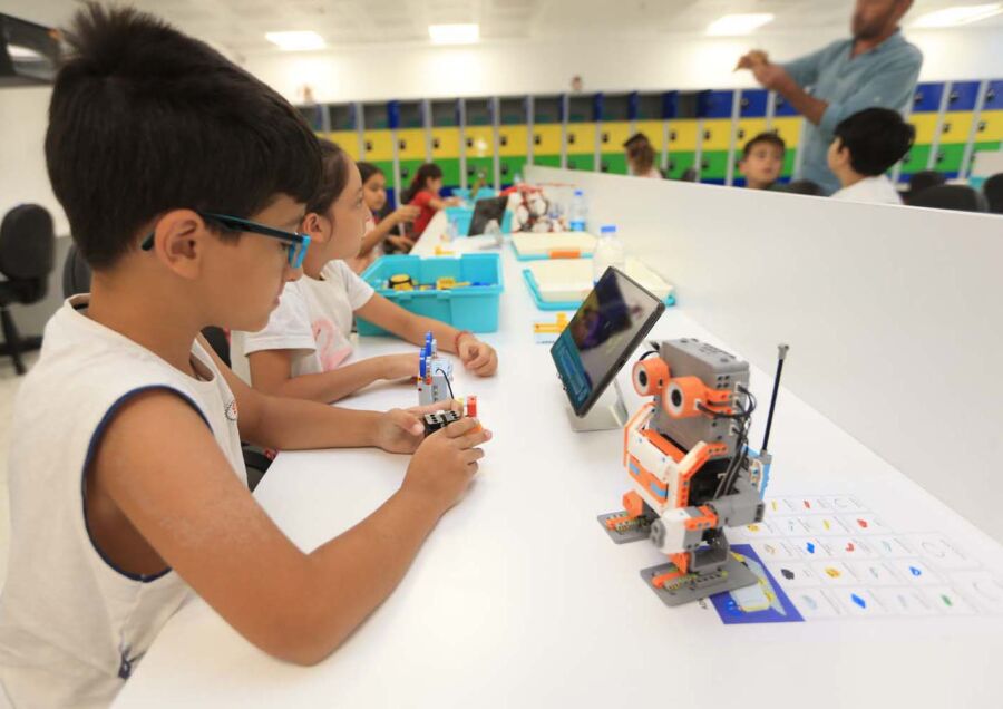 Pamukkaleli Çocuklar Robotik Kodlamayı Sevdi