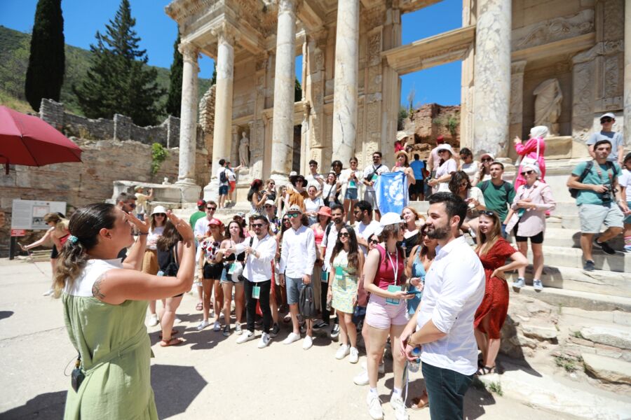  Avrupalı Gençler Efes Selçuk’ta Buluştu