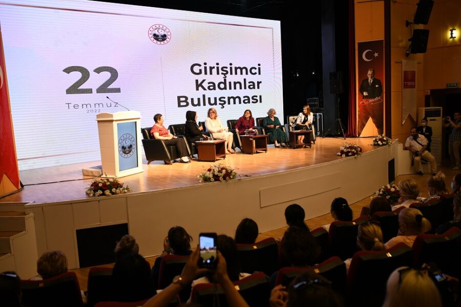  Türkiye Belediyeler Birliği Başkanı Fatma Şahin Girişimci Kadınlarla Buluştu