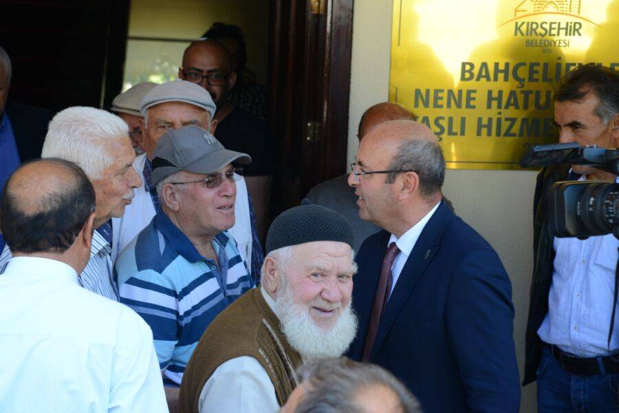  Kırşehir’de Yaşlılara Hizmet Önceliği 