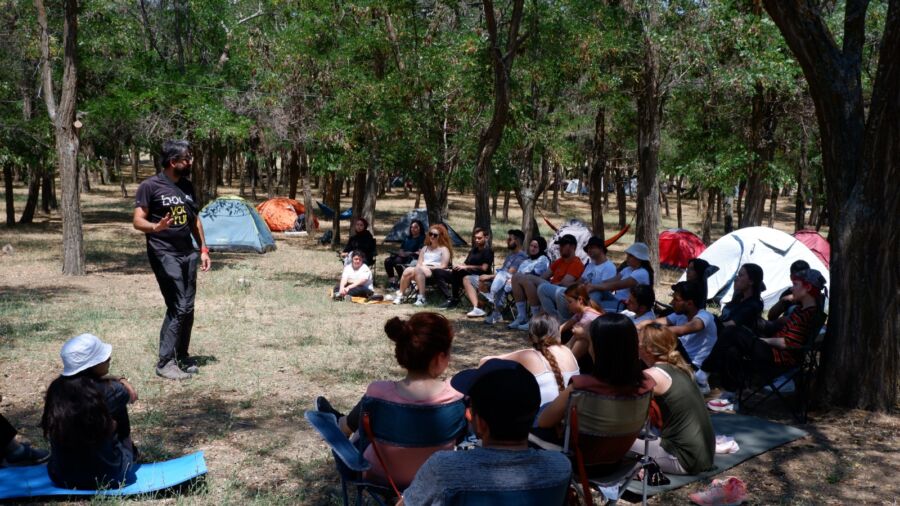  Eskişehir’de Gençler Teknoloji Diyeti Kampında