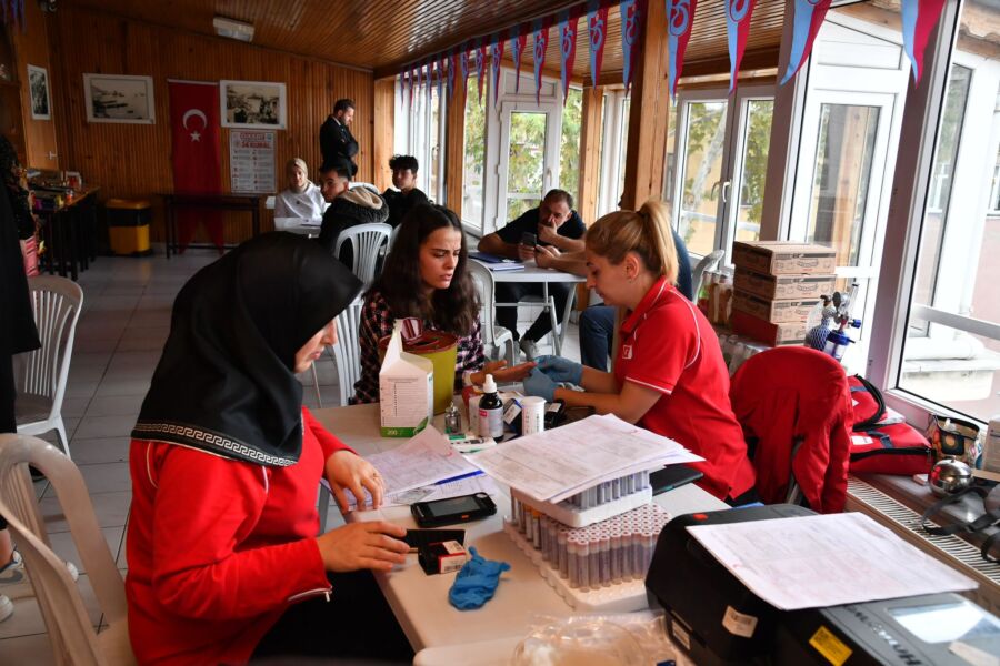  Ortahisarlı Öğrenciler Kan Bağışının Önemini Vurguladı