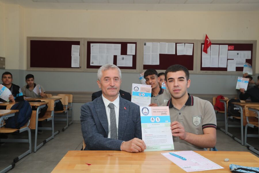  Şahinbey Belediyesi’nden Öğrencilere Sınav Desteği