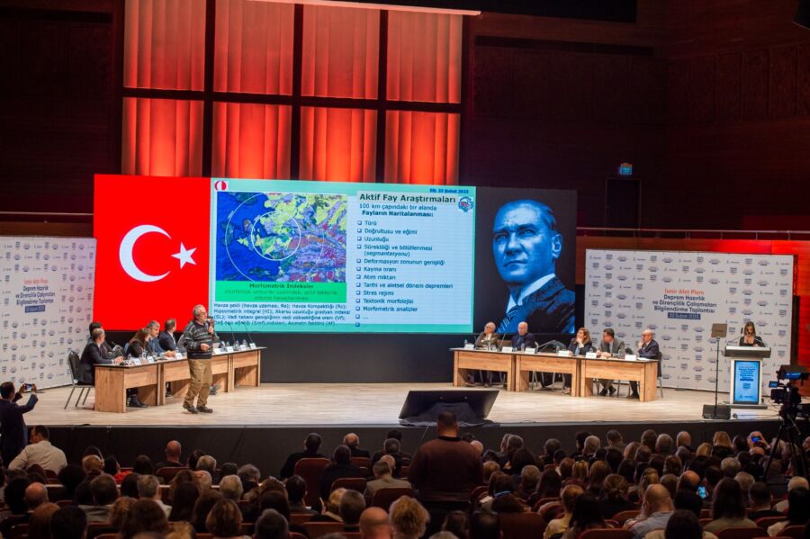  İzmir’de Yerleşime Uygunluk Haritası Oluşturulacak