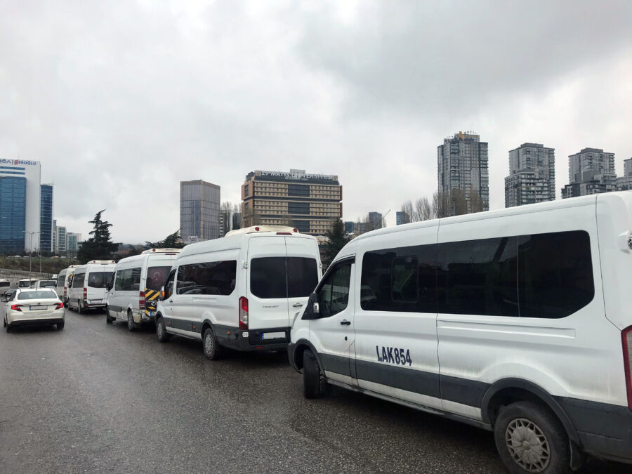  İstanbul’da Servis Araçlarına Ücretsiz Otopark