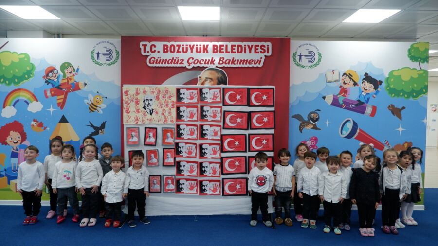  Minik Öğrencilerden Mehmet Akif Ersoy’u Anma Günü