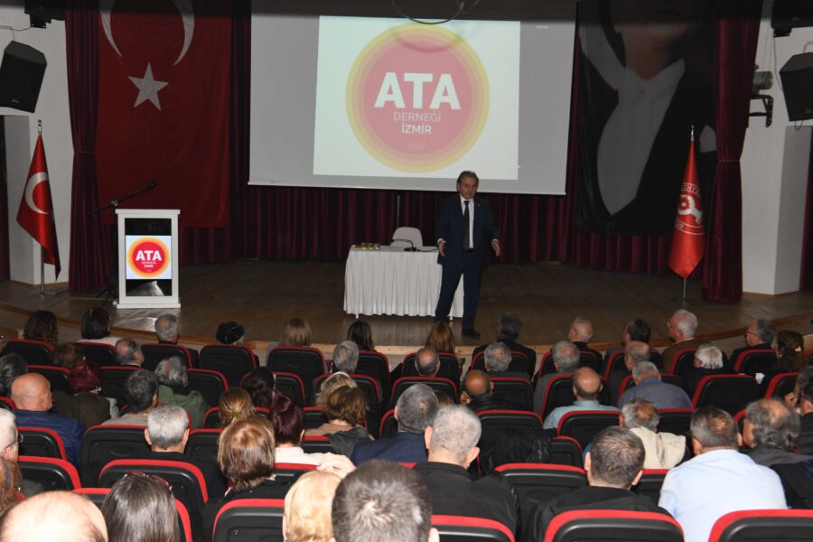  “Atatürk’ü Doğru Anlamak” Konulu Panel Gerçekleşti