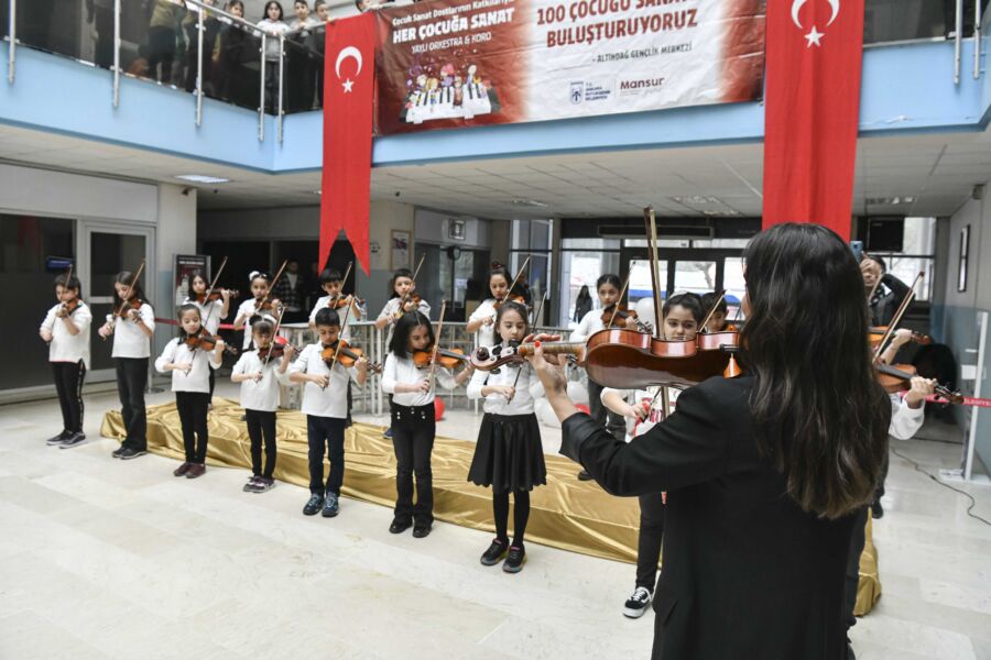  “Her Çocuğa Sanat” Projesinde İlk Konser Heyecanı