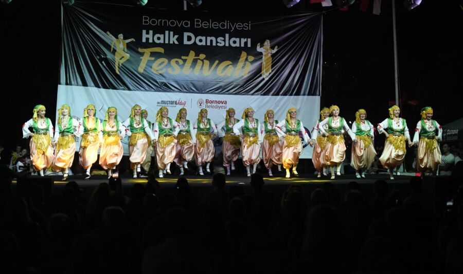  2. Halk Dansları Festivali Başlıyor