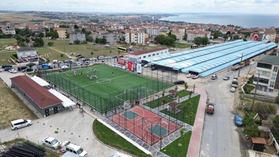  Gümüşyaka Spor Tesislerinin Açılışı Düzenlenen Futbol Turnuvası ile Gerçekleştirildi