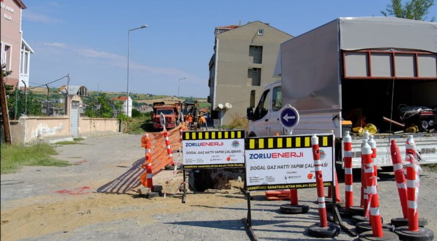  Uzunköprü’de Doğalgaz Çalışmaları Devam Ediyor