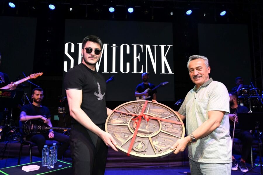  Seydişehir Gençlik Festivali Semicenk Konseri ile Sona Erdi