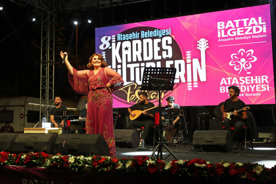  Ataşehir’in Dört Bir Yanında Festival Coşkusu Devam Ediyor