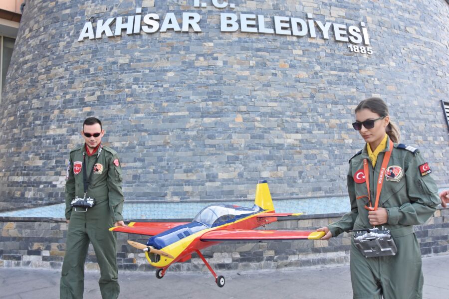  Akhisar’da Model Uçak, Drone ve İHA Kursu Açılıyor