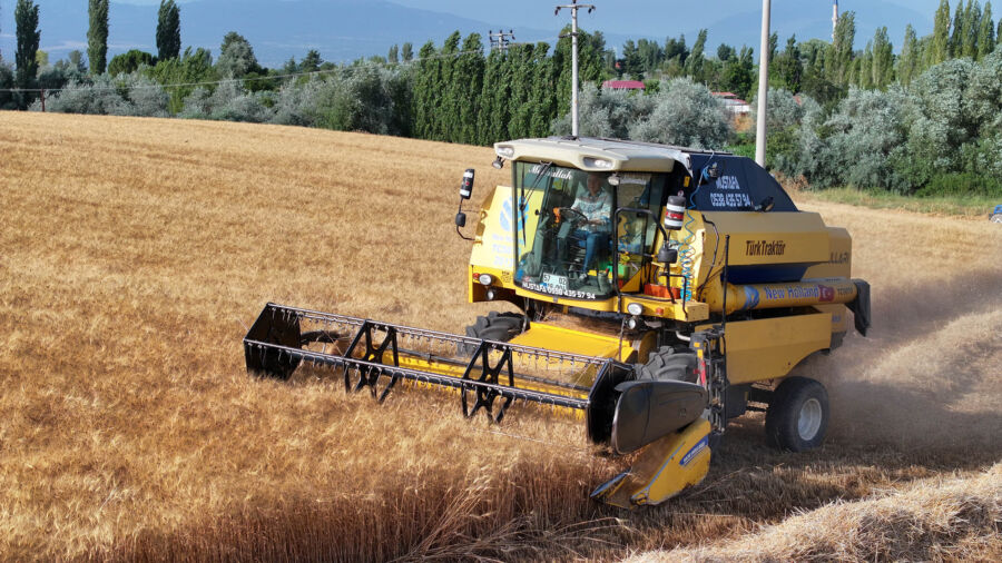  Üreticinin Yüzü 2024’te de Büyükşehir ile Gülecek