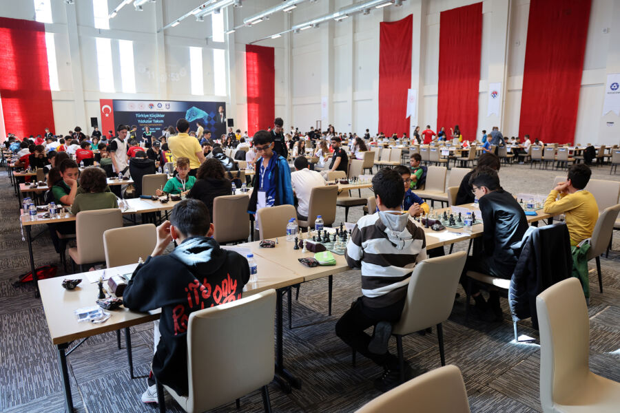  Türkiye Küçükler ve Yıldızlar Satranç Şampiyonası Karaman’da Yapılıyor