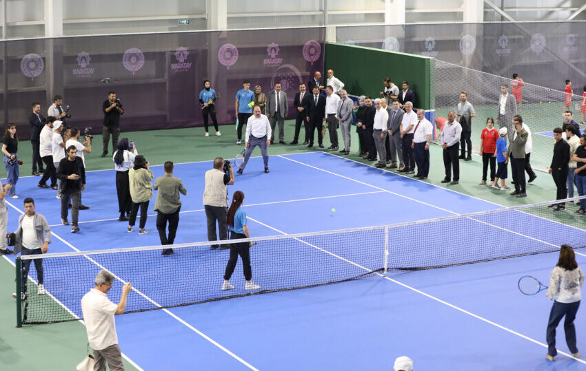  Karatay Belediyesi’nden Kapalı Tenis Kortu