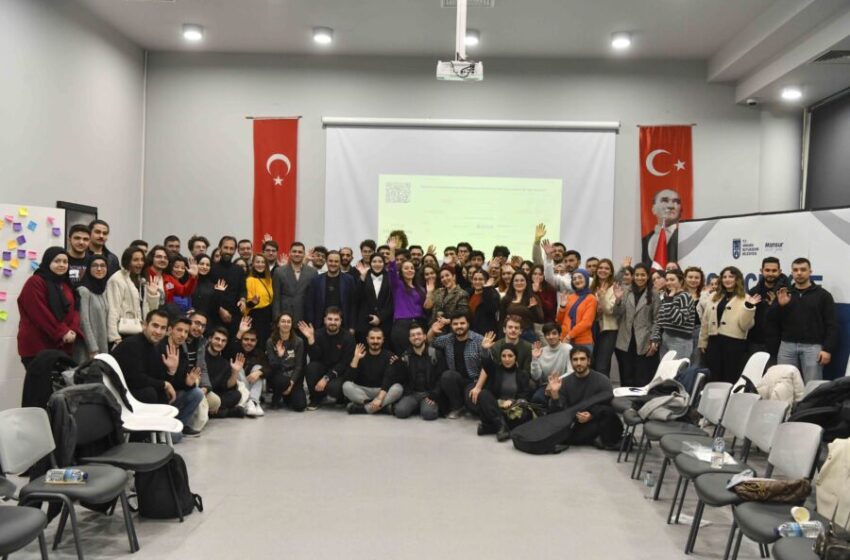 Başkentli Üniversiteliler Genç Akademi Ulus’ta Bir Araya Geldi